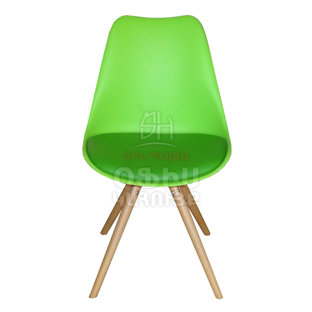 Cafe chair Eames Soft 1